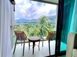 BnB Homes Modern Sea Breeze apartment with 6 Swimming Pools & Restaurants