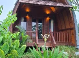 Medewi Lumbung Surf & Stay