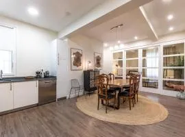 Homeloving apartment Bilbao centre with Parking