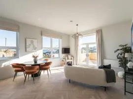 Gwel Y Mor Courtyard by Birch Stays New Home