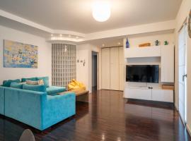 Authentic yet modern retreat in Lecco center, hotel v destinaci Lecco