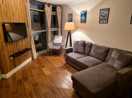 Ultra-Luxury City centre 2 bed apartment, with FREE parking, luxury hotel in Cardiff