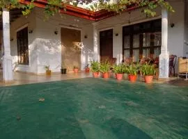 Senaya Homestay