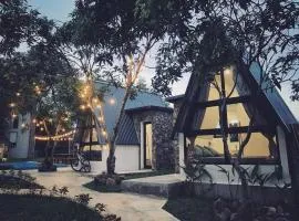 Kayla Homestay - Bungalow Rose Double