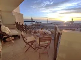 POTATO BEACH apartment at beach front & sea view