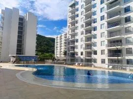 Fresco Apartamento En Girardot Elegante