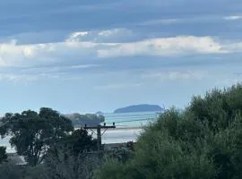 Golden Land Lifestyle house, very quiet with beautiful view