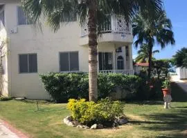 Pipers Cove Resort
