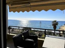 Glyfada Menigos Apartment 21