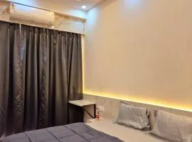 Cozy Lofts - Near Expo Mart, Greater Noida