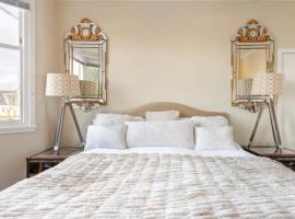 Wonderwall - Huge City garden room in luxury house - free parking, hotel em Edinburgo