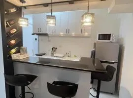 Mamitas Place, Royal Oceancrest Mactan