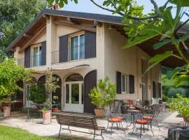 Villa Monia