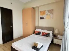 Room in Condo - Cozy Executive Studio