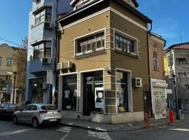 Delux 4 - Plovdiv