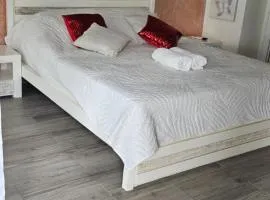 REVE BLEU Studios APPARTEMENTS VUE MER et suite AVEC BAIGNOIRE