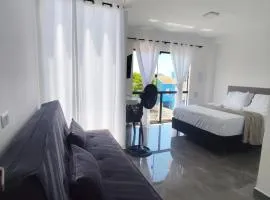Suíte 25 família Praia de Leste