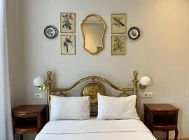 Irin Hotel