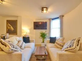 Modern and spacious apartment