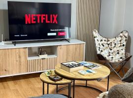 Apartamento Turístico El Canalizo II, Hotel mit Parkplatz in Candelario