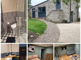 Charming 1 bed Peak District Barn Conversion