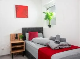 Livemore24 - Apartment 2 in Recklinghausen WLAN - Smart-TV - 24-7 Check-in und Küche
