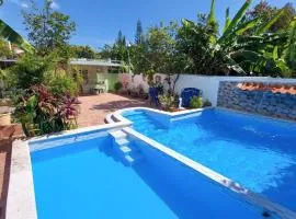 Increible Casa Con Piscina!