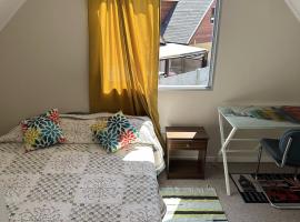 Habitación privada cama 2 P, cerca de Mall plaza, UCM, Casino Talca, ubytování v soukromí v destinaci Talca