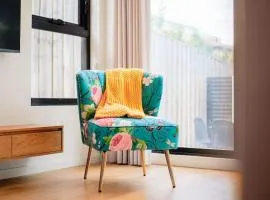 XV - Sun Soaked Ultimate Bentleigh Convenience