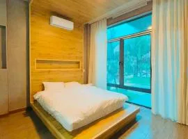 BIRD HOUSE resort
