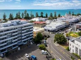 Art Deco Escape - Napier Holiday Home