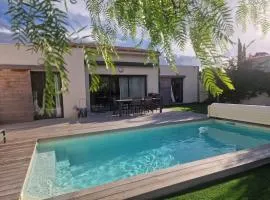 Villa 5***** piscine proche de la plage Cala Rossa