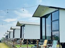 Gayana Hills, hotell Ciateris