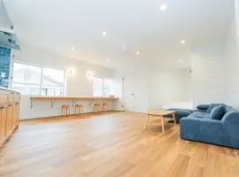 Kametsu Surf House