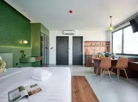 1995S Hostel