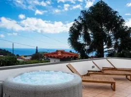 Amaro Oasis by LovelyStay