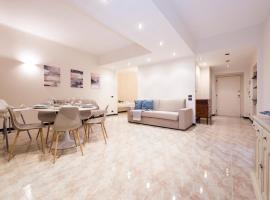 CasaViva - Elegant Bilo with shared pool in Genova Nervi, hotel in Genova
