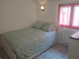 Promotion du Jour - Studio Le Palmier, hotel v destinaci Deuil-la-Barre