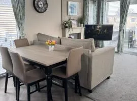 2 Bedroom Villa - Lakeside Holiday Park