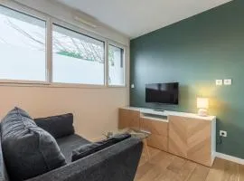 Appartement une chambre avec parking et terrasse