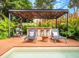 Quiet, Lux, Spacious and Comfy 2bd 2bth Condo,Private Pool, Wifi, AC, 24hr security