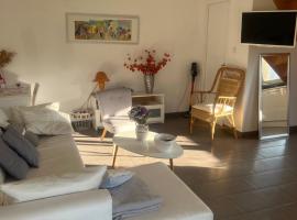 Petite maison ind&eacute;pendante