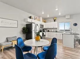 New 2 Bed 2 Bath Near Perry Dist and Downtown
