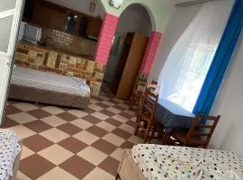 Albi's Beach Rooms