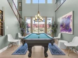 Game Lovers Retreat, spacious 4000 sqft Getaway