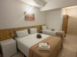 Milano Hotel Pousada Canoa Quebrada, готель у місті Каноа-Кебрада
