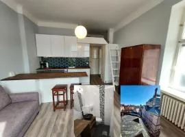Apartment with roof view next to Railway station