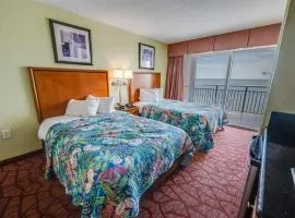 Direct Oceanfront View w Pools High Floor Studio