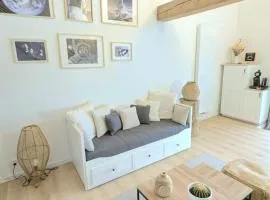 Logement neuf au calme dans un ancien Fenil