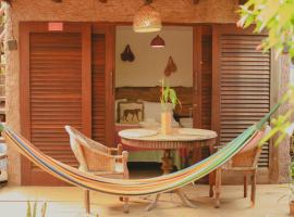 Vulva Caraíva Hostel e Pousada para Mulheres, hotel in Caraíva